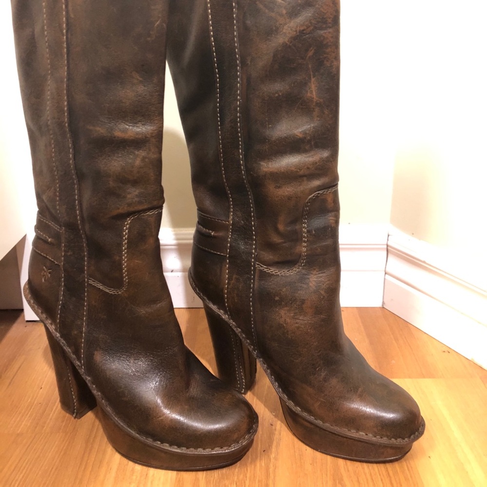 Frye Women’s Boots Brand New - Picture 1 of 3